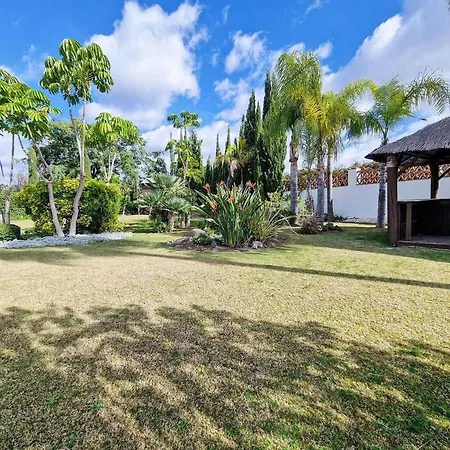 Espectacular Villa En La Exclusiva Zona Alpstuga